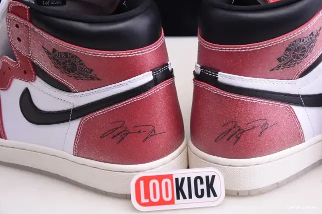 ROOM TROPHY 1 DA2728-100 OG JORDAN HIGH AIR X 0328